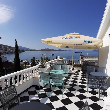 Bistrica Hotel Sarandë Exteriör bild