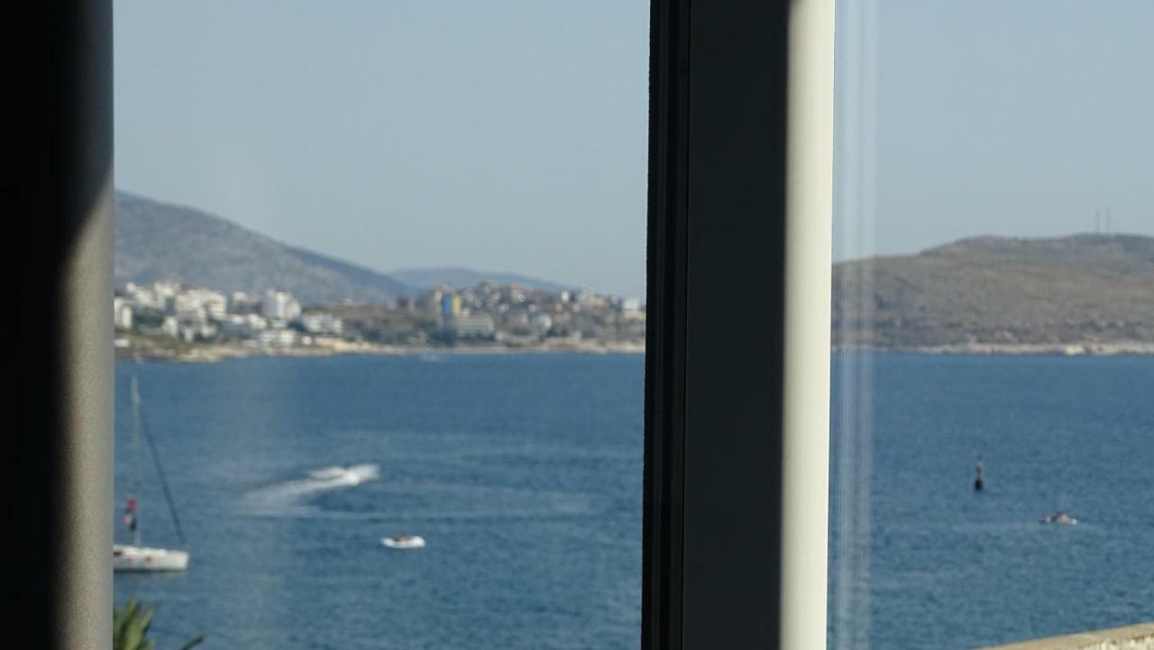 Bistrica Hotel Sarandë Exteriör bild