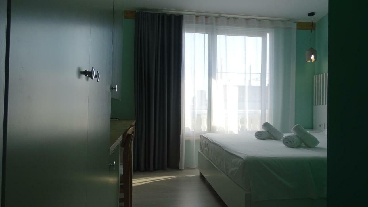 Bistrica Hotel Sarandë Exteriör bild